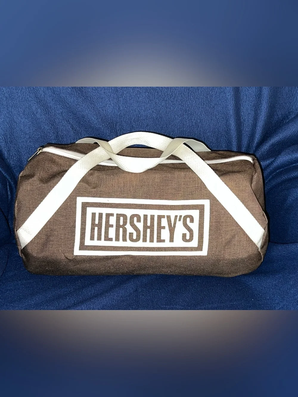 VTG Hershey’s Duffle Bag Chocolate Hershey Park 1980s 1990s Tote 15 1/2” x 9”